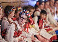 002_Agata_Kornhauser_Duda_spotkanie_zespoly_folklorystyczne_Edmonton_20240422_GJA_0111.jpg
