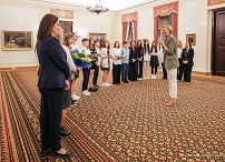 001_Agata_Kornhauser_Duda_spotkanie_uczniowie_szkoly_w_Piasecznie_20240403_1S5A8962.jpg