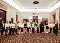 002_Agata_Kornhauser_Duda_spotkanie_uczniowie_szkoly_w_Piasecznie_20240403_1S5A8976.jpg