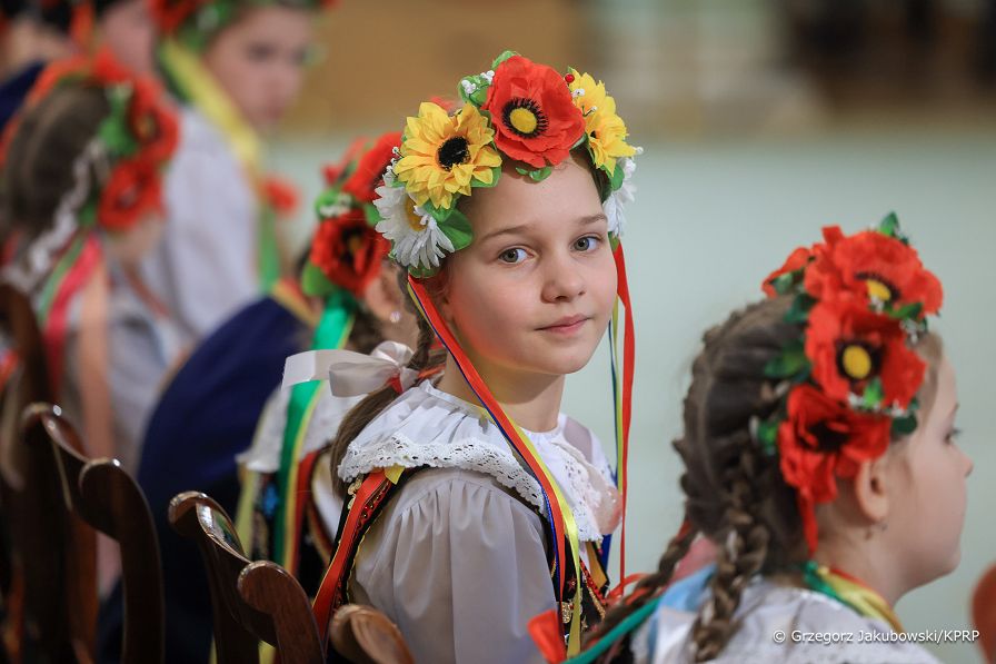 04_Andrzej_Agata_Duda_pomoc_polakom_na_wschodzie_20240404_GJA_8514.jpg