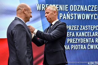 002_Minister_Piotr_Cwik_odznaczenia_Malopolski_Urzad_Wojewodzki_w_Krakowie_20240404_DSC_9792.jpg