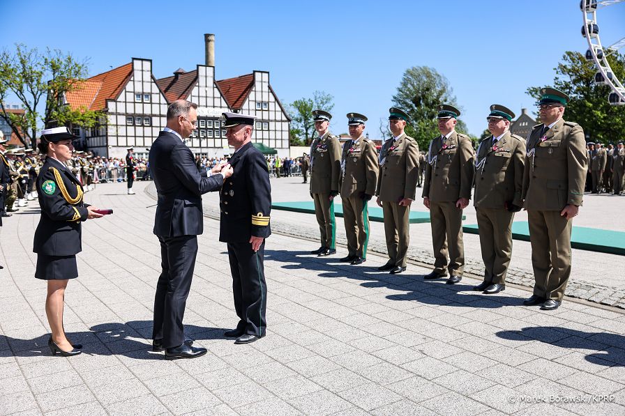 011_Andrzej_Duda_Nominacje_Strazy_Granicznej_Gdansk_20240516_MB2_9926.jpg