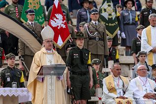 011_Para_Prezydencka_80_rocznica_bitwy_Monte_Cassino1_20240518_MB1_5223.jpg