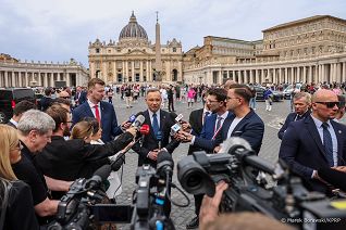 005_PAD_wypowiedz_dla_polskich_mediow_Watykan_20240518_MB2_0844.jpg