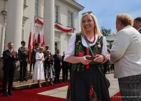 004_a_Para_Prezydencka_Dzien_Polonii_i_Polakow_za_Granica_i_Dzien_Flagi_RP_20240502_1S5A2610.jpg