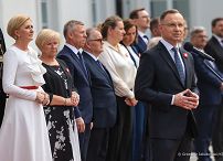 009_Para_Prezydencka_Dzien_Polonii_i_Polakow_za_Granica_i_Dzien_Flagi_RP_20240502_GJA_1920.jpg