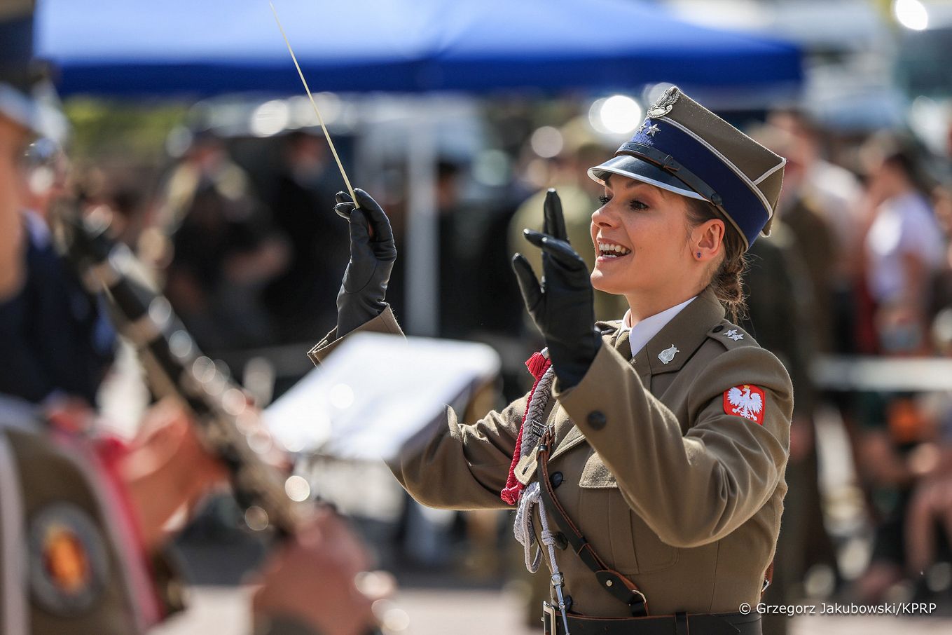 002_Galeria_swieta_majowe_20240519_002_Para_Prezydencka_PARA_uroczystosci_podniesienie_Flagi_Panstwowej_RP_20240502_GJA_1091.jpg