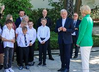07_Agata_Duda_uczniowie_SP_Czeslawa_Milosza_20240522_GJA_7462.jpg