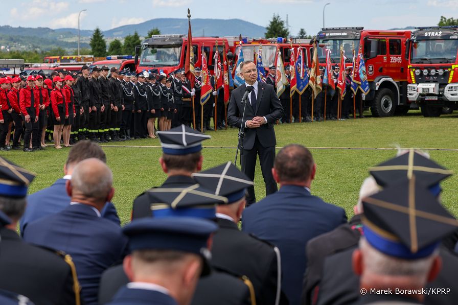 15_Andrzej_Duda_150_Ochotniczej_Strazy_Pozarnej_Stary_Sacz_20240525_MB1_8796.jpg