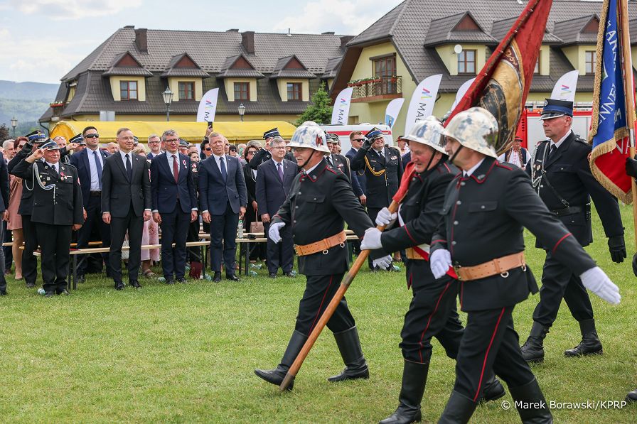19_Andrzej_Duda_150_Ochotniczej_Strazy_Pozarnej_Stary_Sacz_20240525_MB2_0250.jpg