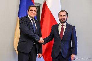 001_Minister_Mieszko_Pawlak_spotkanie_Wiceminister_Spraw_Zagranicznych_Armenii_20240506_MB2_5856.jpg