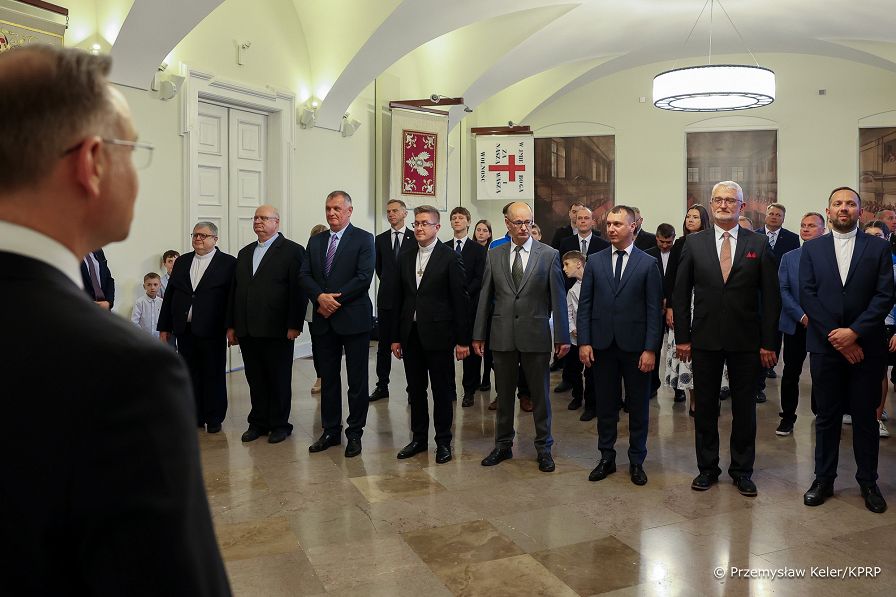 01_Andrzej_Duda_ odznaczenia_zasłuzeni_w_dzialanosci_sportowo-wychowawczej_20240507_PK1_0840.jpg