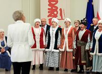 06_Agata_Kornhauser_Duda_członkowie_Stowarzyszenia_Tradycji_Rozwoju_Gminy_Kloczew_20240508_GJA_5640.jpg