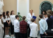 17_Agata_Kornhauser_Duda_uczniowie_SP_Warszawa_20240508_GJA_5570.jpg