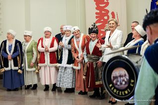10_Agata_Kornhauser_Duda_członkowie_Stowarzyszenia_Tradycji_Rozwoju_Gminy_Kloczew_20240508_GJA_5726.jpg