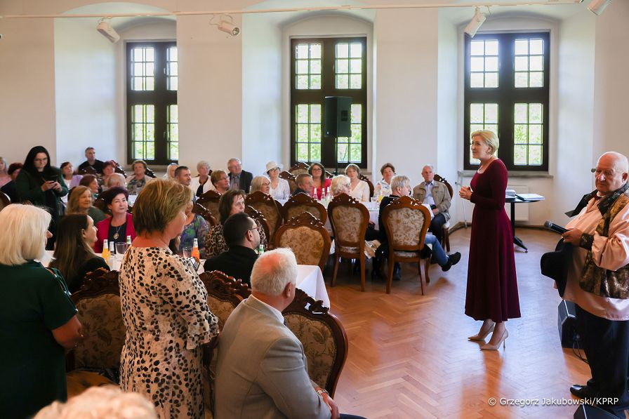 17_Agata_Kornhauser_Duda_Stowarzyszenie_Emerytow_Szydlowiec_20240509_1S5A6244.jpg