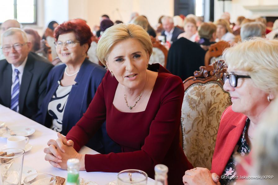 21_Agata_Kornhauser_Duda_Stowarzyszenie_Emerytow_Szydlowiec_20240509_1S5A6343.jpg