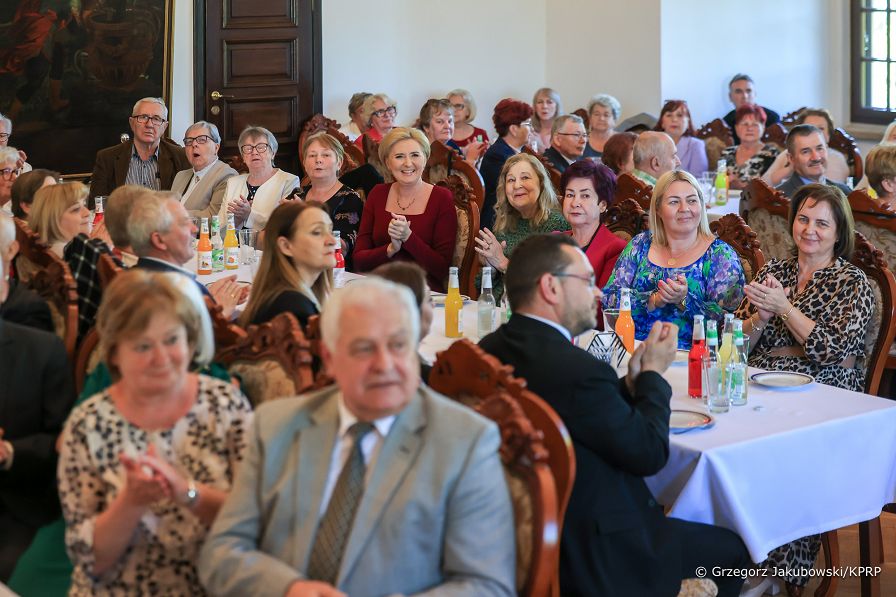 09_Agata_Kornhauser_Duda_Stowarzyszenie_Emerytow_Szydlowiec_20240509_GJA_6049.jpg