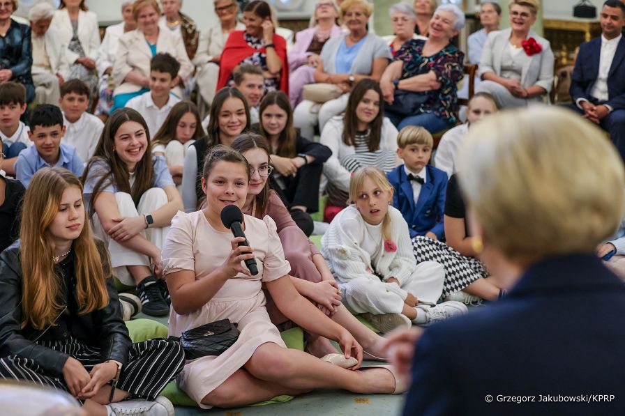 011_Agata_Kornhauser_Duda_spotkanie_Seniorzy_20240612_1S5A0249.jpg
