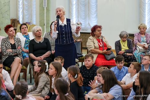 014_Agata_Kornhauser_Duda_spotkanie_Seniorzy_20240612_1S5A0361.jpg