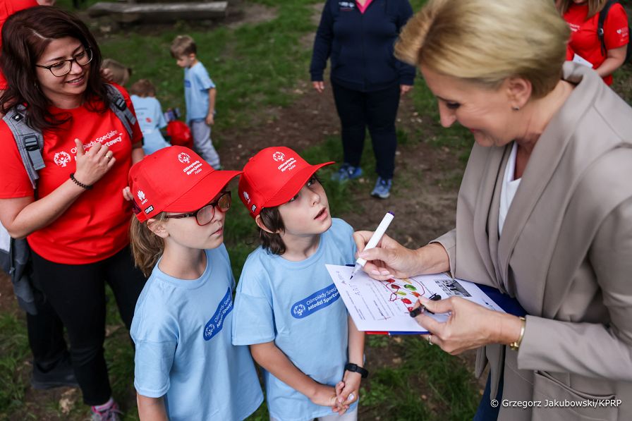 018_Agata_Kornhauser_Duda_zabawa_terenowa_Dzien_Mlodych_Sportowcow_Olimpiad_Specjalnych_20240614_1S5A3852.jpg