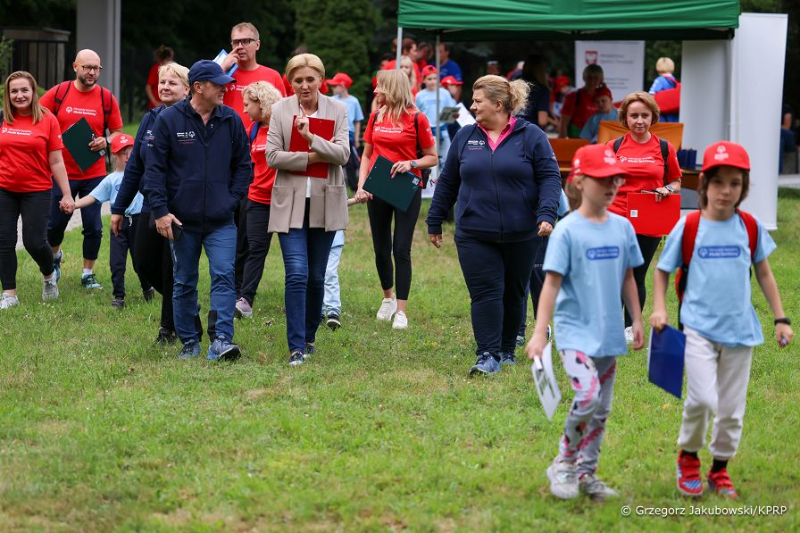 003_Agata_Kornhauser_Duda_zabawa_terenowa_Dzien_Mlodych_Sportowcow_Olimpiad_Specjalnych_20240614_1S5A2994.jpg