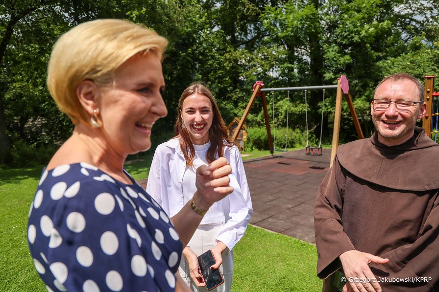 017_Agata_Kornhauser_Duda_spotkanie_podopieczni_fundacji_Karmel_w_Wisle_20240618_1S5A4846.jpg