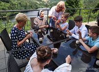 021_Agata_Kornhauser_Duda_spotkanie_podopieczni_fundacji_Karmel_w_Wisle_20240618_1S5A4921.jpg