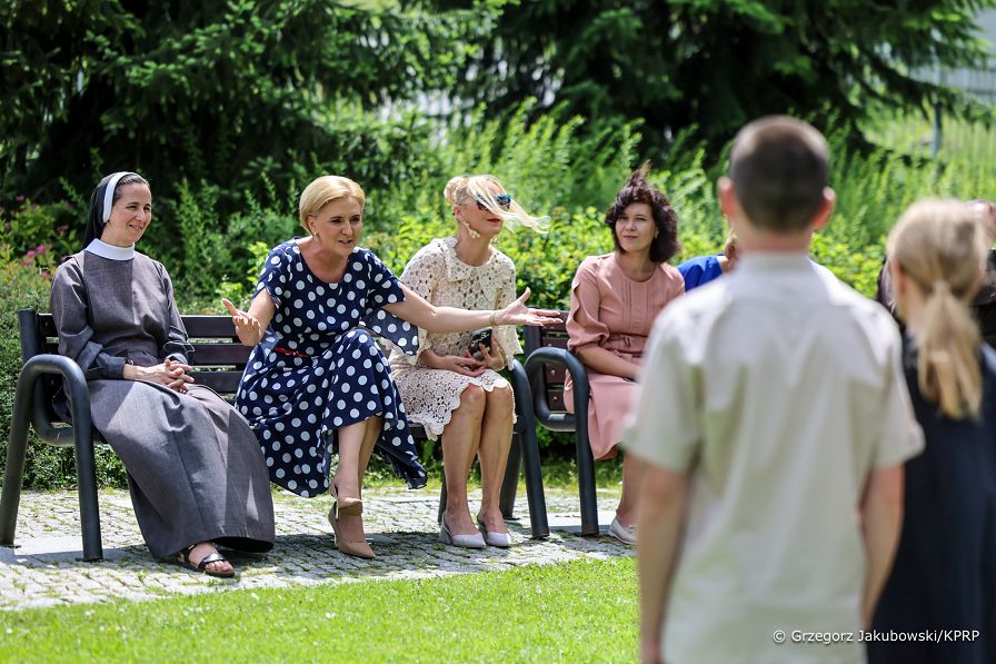 012_Agata_Kornhauser_Duda_spotkanie_podopieczni_fundacji_Karmel_w_Wisle_20240618_1S5A4645.jpg