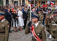 002_004_f_Para_Prezydencka_PARA_uroczystosci_podniesienie_Flagi_Panstwowej_RP_20240502_GJA_1364.jpg