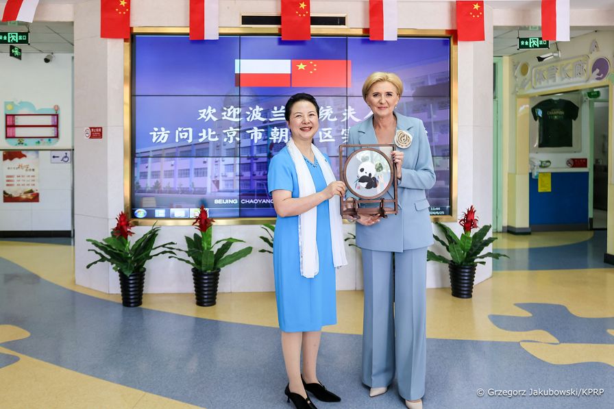 030_Agata_Kornhauser_Duda_wizyta_Szkola_Chaoyang_Shiyan_Xiaoxue_Chiny_20240625_GJB_0776.jpg