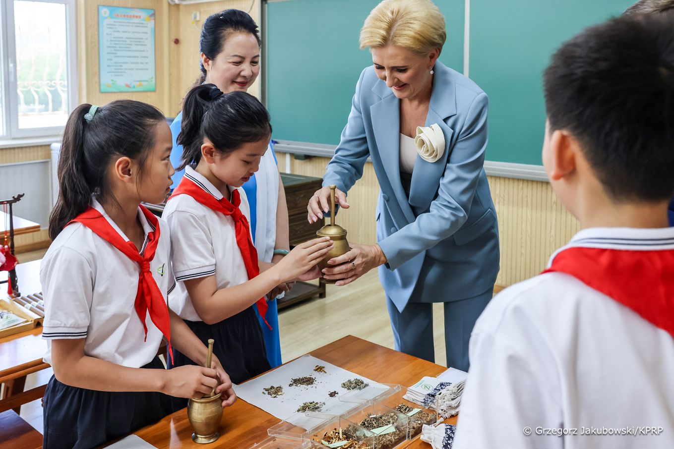 050_022_Agata_Kornhauser_Duda_wizyta_Szkola_Chaoyang_Shiyan_Xiaoxue_Chiny_20240625_GJB_0490.jpg