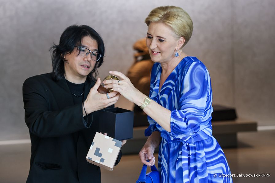 010_Agata_Kornhauser_Duda_Muzeum_Aurora_Szanghaj_20240626_GJB_8801.jpg