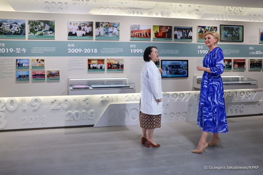 001_Agata_Kornhauser_Duda_Shanghai_Childrens_Medical_Center_Szanghaj_Chiny_20240626_GJB_8820.jpg