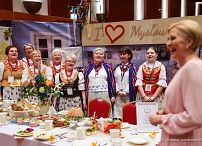 002_Agata_Kornhauser_Duda_Final_Konkursu_Kol_Gospodyn_Wiejskich_Otrebusy_20240629_GJB_2399.jpg