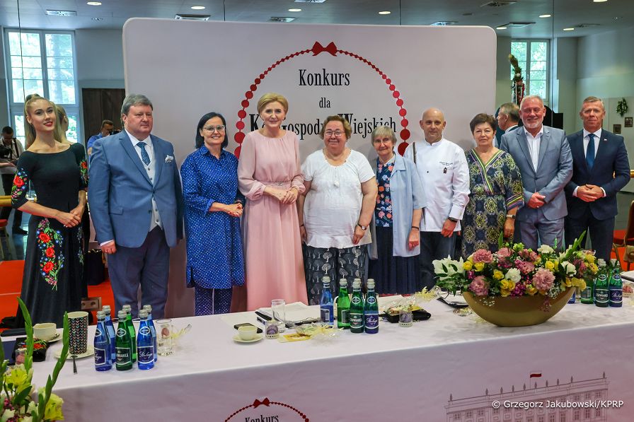 028_Agata_Kornhauser_Duda_Final_Konkursu_Kol_Gospodyn_Wiejskich_Otrebusy_20240629_GJB_3284.jpg