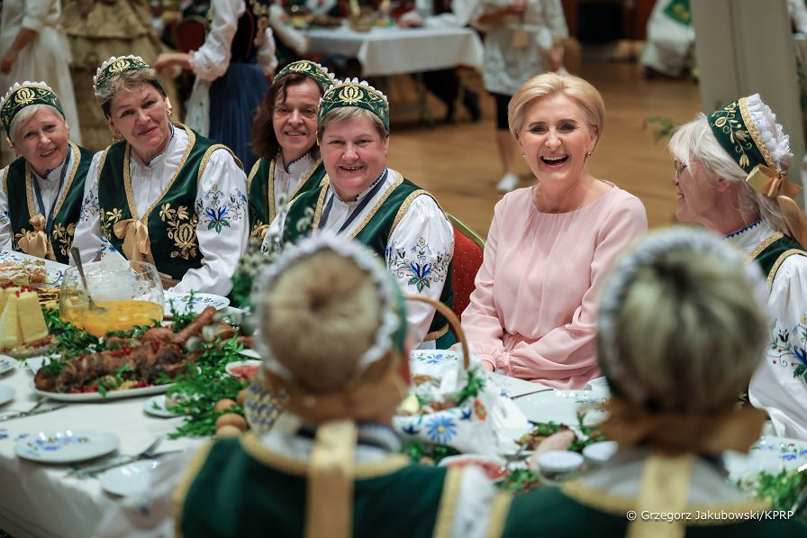 017_Agata_Kornhauser_Duda_Final_Konkursu_Kol_Gospodyn_Wiejskich_Otrebusy_20240629_GJA_2490.jpg