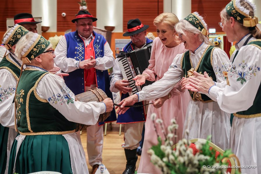 015_Agata_Kornhauser_Duda_Final_Konkursu_Kol_Gospodyn_Wiejskich_Otrebusy_20240629_GJB_2985.jpg