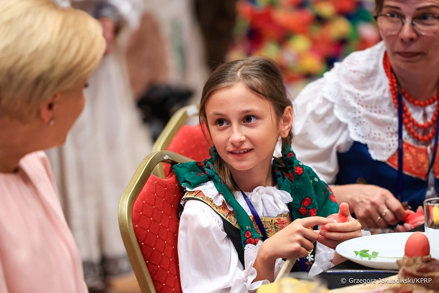 006_Agata_Kornhauser_Duda_Final_Konkursu_Kol_Gospodyn_Wiejskich_Otrebusy_20240629_GJA_2318.jpg