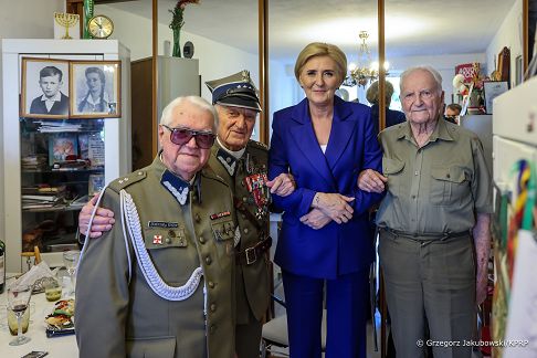 004_Agata_Kornhauser_Duda_wizyta_Kombatant_20240606_1S5A7332.jpg