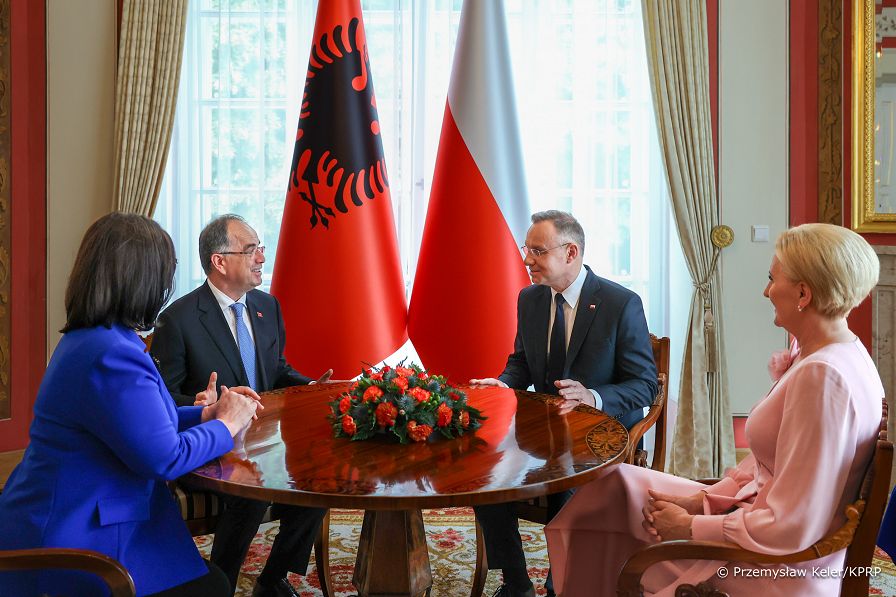 006_Para_Prezydencka_wizyta_Prezydenta_Albanii_z_malzonka_20240702_PK1_7110.jpg