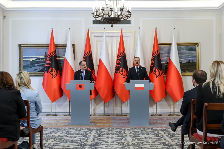 001_PAD_wizyta_Prezydenta_Albanii_wypowiedz_media_20240702_PK1_7467.jpg