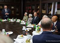 001_PAD_Obiad_kombatanci_postańcy_20240730_LB_13285.jpg.JPG