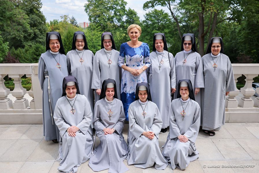 12_Agata_Kornhauser_Duda_seniorki_Osrodka_Wsparcia_z_Krakowa _20240704_LB_17155.jpg