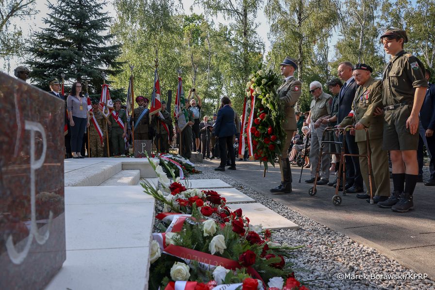008_PAD_80_rocznica_Powstania_Warszawskiego_godzina_W_20240801_MB1_6264.jpg.JPG