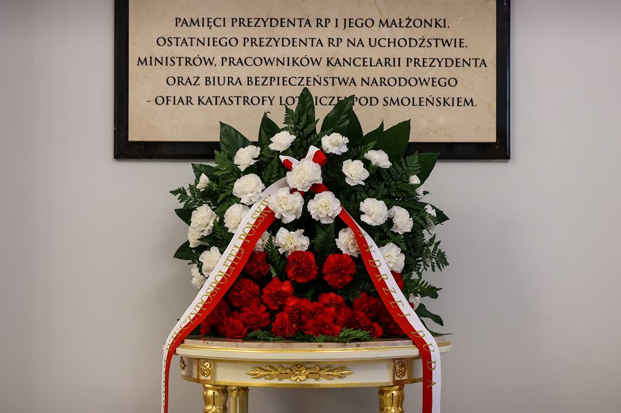 001_Wieniec_miesiecznica_katasrofy_Smolenskiej_20240809_PK1_5685.jpg