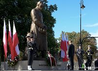 003_001_PAD_święto_wojska_polskiego_wienien_pomnik_piłsudskiego_20240815_MB1_4083.jpg.jpg