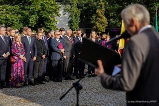 001_Minister_Andrzej_Dera_uroczystosc_w_holdzie_ludnosci_cywilnej_Woli_20240805_LB_06397.jpg