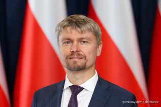 002_Tomasz_Stępień_portrety_rada_strategicznych_projektow_rozwojowych_20240717_PK2_3549.jpg.JPG