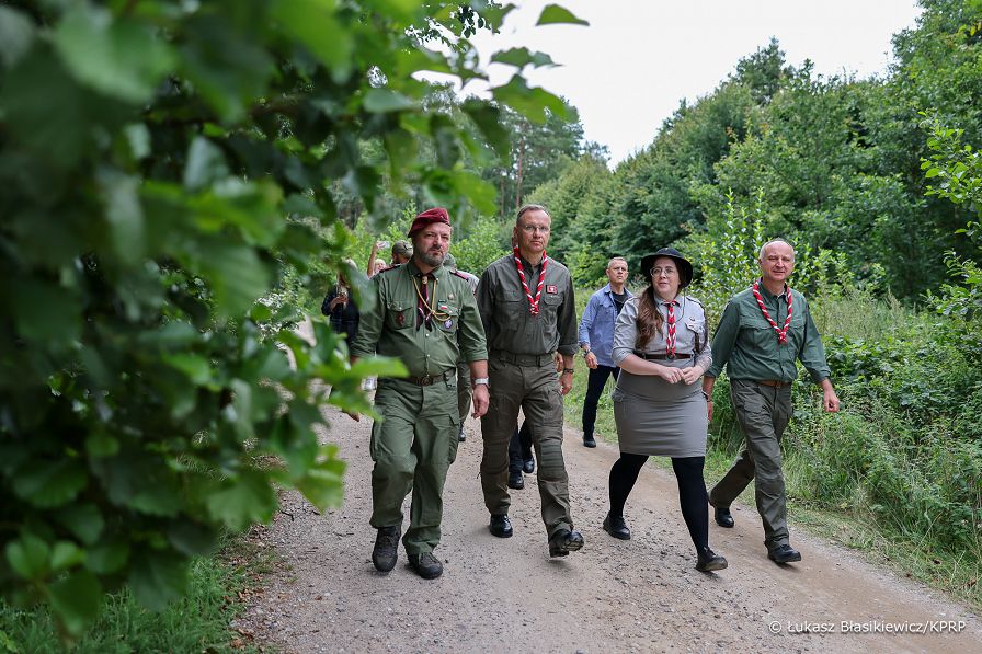 01_Andrzej_Duda_Harcerska_Baza_Obozowa_Roza_Wiatrow _20240809_LB_14090.jpg
